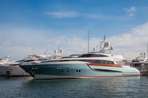Tour Inside The Crew Cabins Of Some Of The Luxurious Yachts