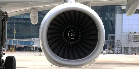 What Makes Jet Engine RPM Different From Car Engines?
